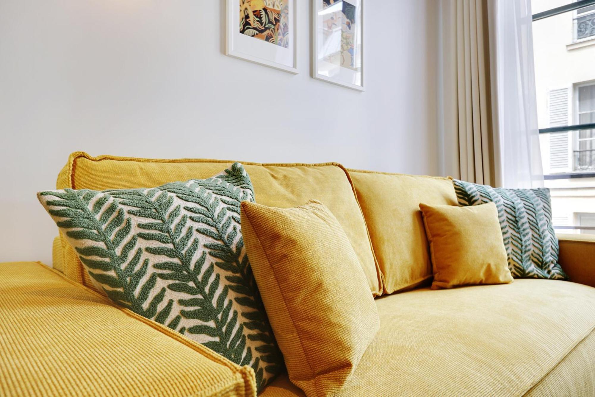 Paris Home Collection Serviced Apartments In Notre Dame - Rue Savoie Esterno foto